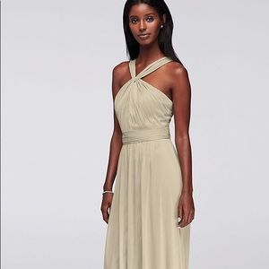 Gorgeous long mesh Y-neck dress, champagne color!